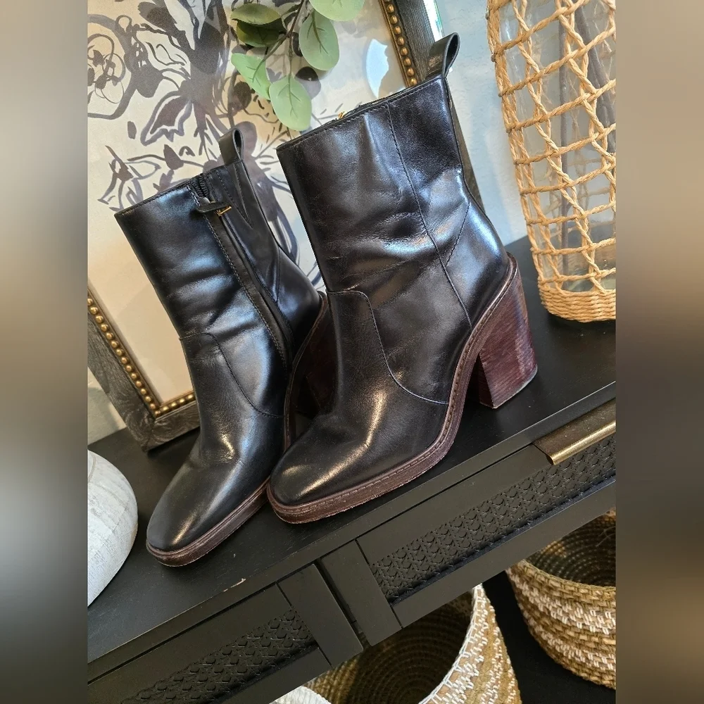 Tory Burch Women’s Sierra Antik Heeled Ankle Boots Black Leather 10 Euc